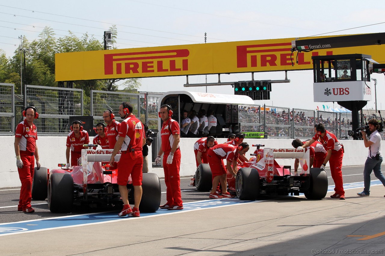 GP GIAPPONE, 06.10.2012- Prove Libere 3, Felipe Massa (BRA) Ferrari F2012 e Fernando Alonso (ESP) Ferrari F2012 