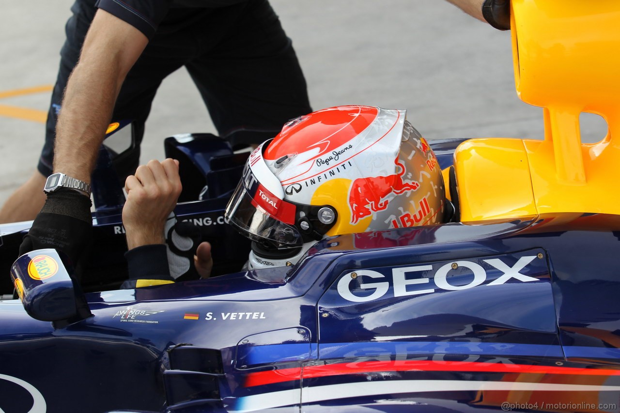 GP GIAPPONE, 06.10.2012- Prove Libere 3, Sebastian Vettel (GER) Red Bull Racing RB8