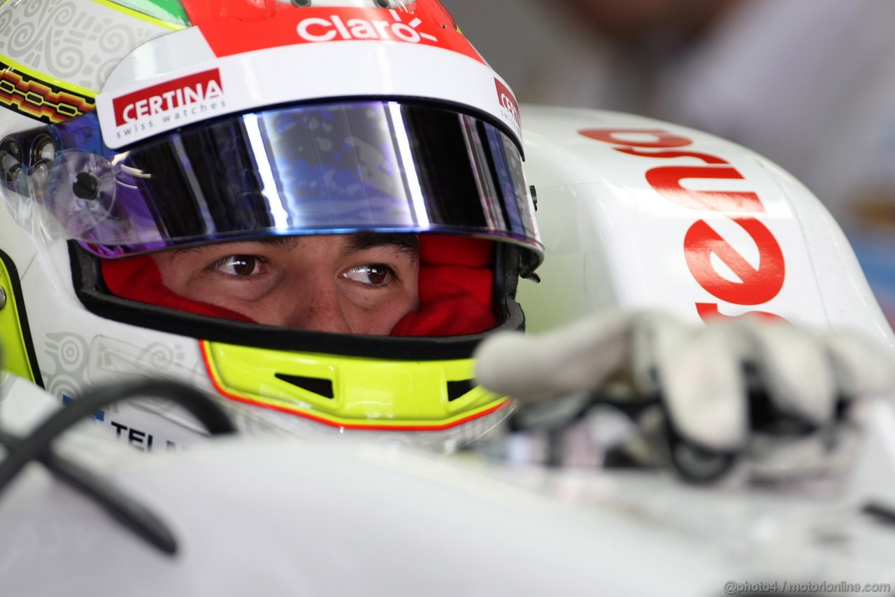 GP GIAPPONE, 06.10.2012- Prove Libere 3, Sergio Prez (MEX) Sauber F1 Team C31