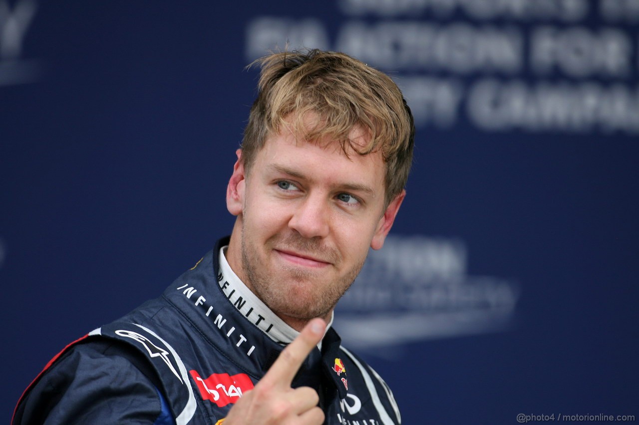 GP GIAPPONE, 06.10.2012- Qualifiche, Sebastian Vettel (GER) Red Bull Racing RB8 pole position 