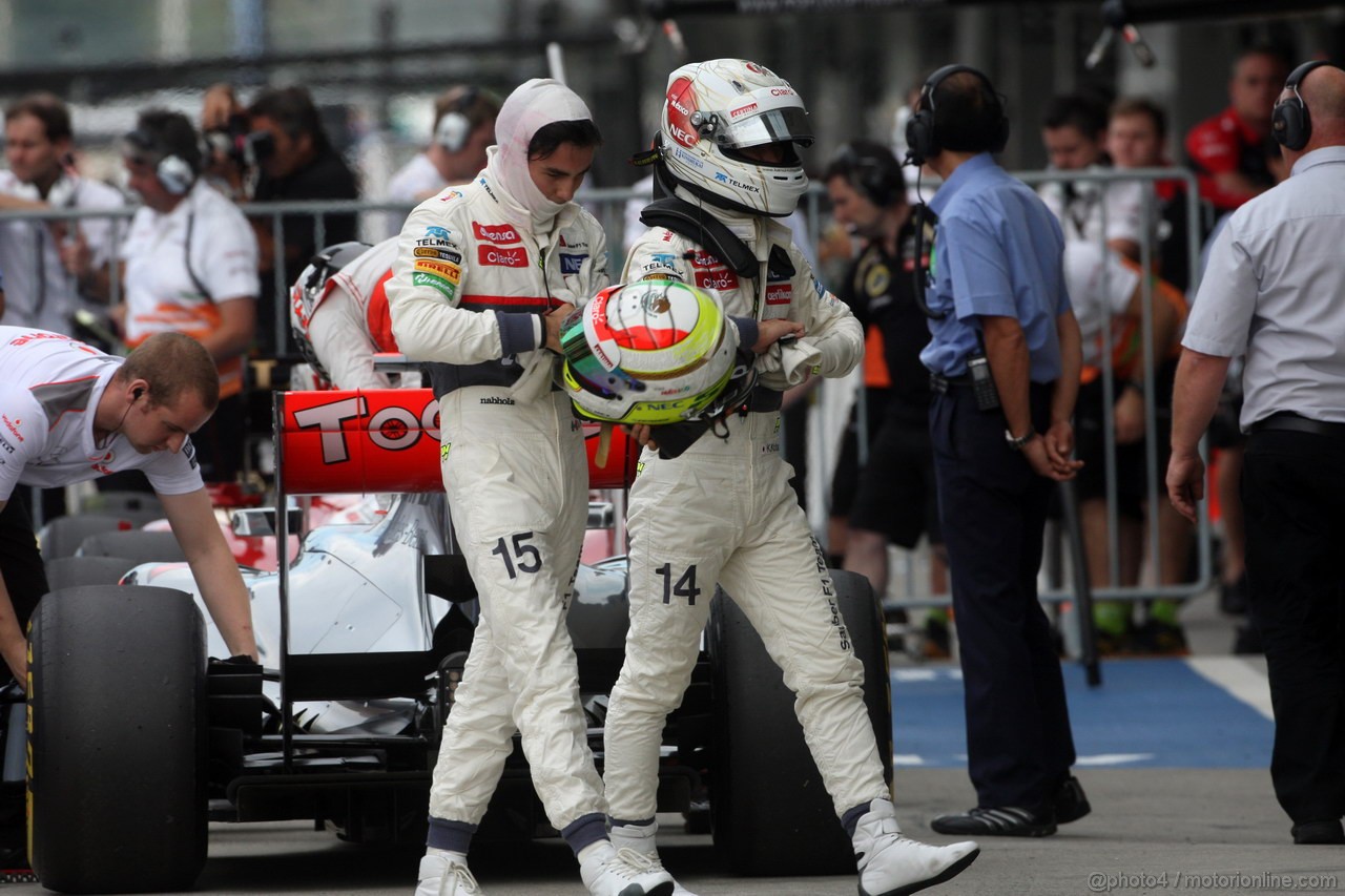 GP GIAPPONE, 06.10.2012- Qualifiche, Sergio Prez (MEX) Sauber F1 Team C31 e Kamui Kobayashi (JAP) Sauber F1 Team C31 