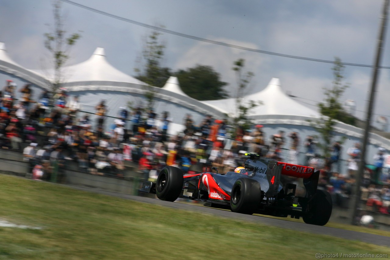 GP GIAPPONE, 05.10.2012- Prove Libere 1, Lewis Hamilton (GBR) McLaren Mercedes MP4-27 