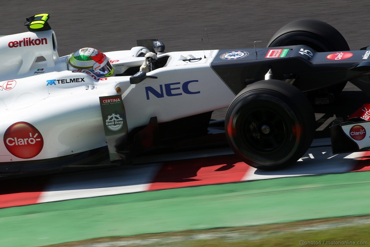 GP GIAPPONE, 05.10.2012- Prove Libere 1, Sergio Prez (MEX) Sauber F1 Team C31 