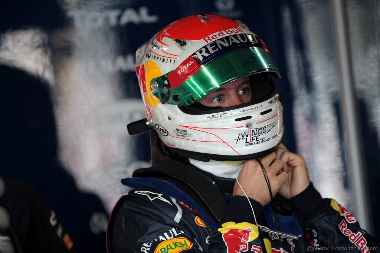 GP GIAPPONE, 05.10.2012- Prove Libere 2, Sebastian Vettel (GER) Red Bull Racing RB8 