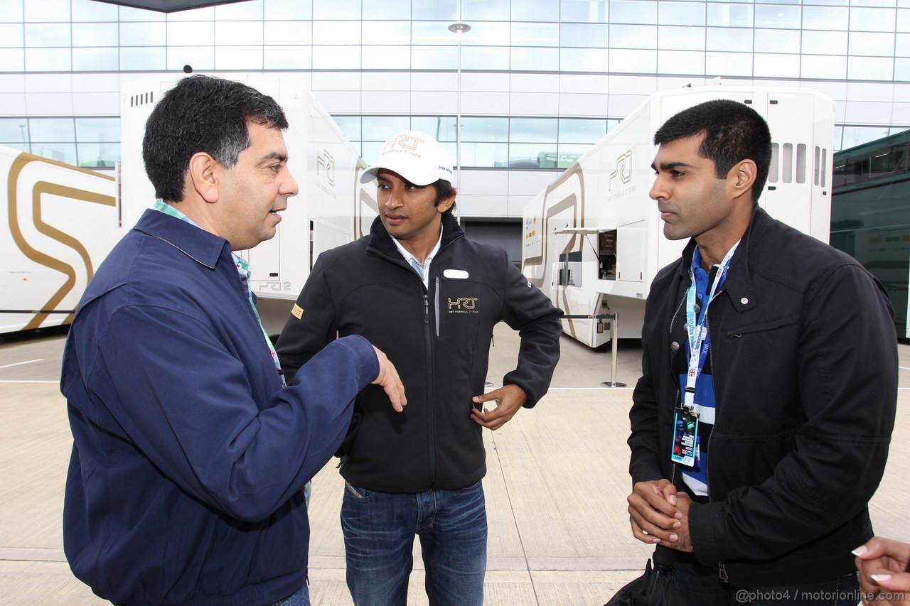 GP GRAN BRETAGNA, 08.07.2012- Narain Karthikeyan (IND) HRT Formula 1 Team F112 