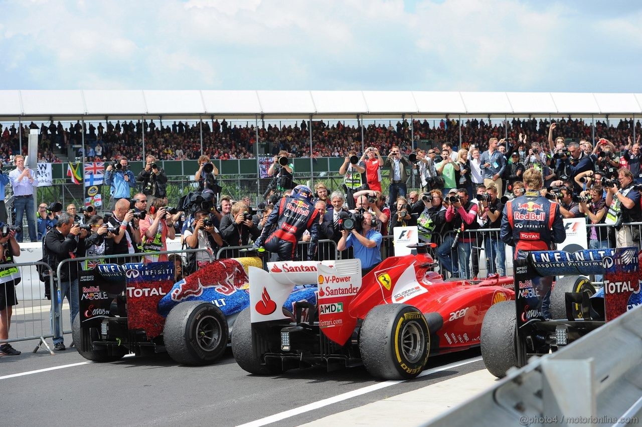 GP GRAN BRETAGNA, 08.07.2012- Gara, 1st position Mark Webber (AUS) Red Bull Racing RB8