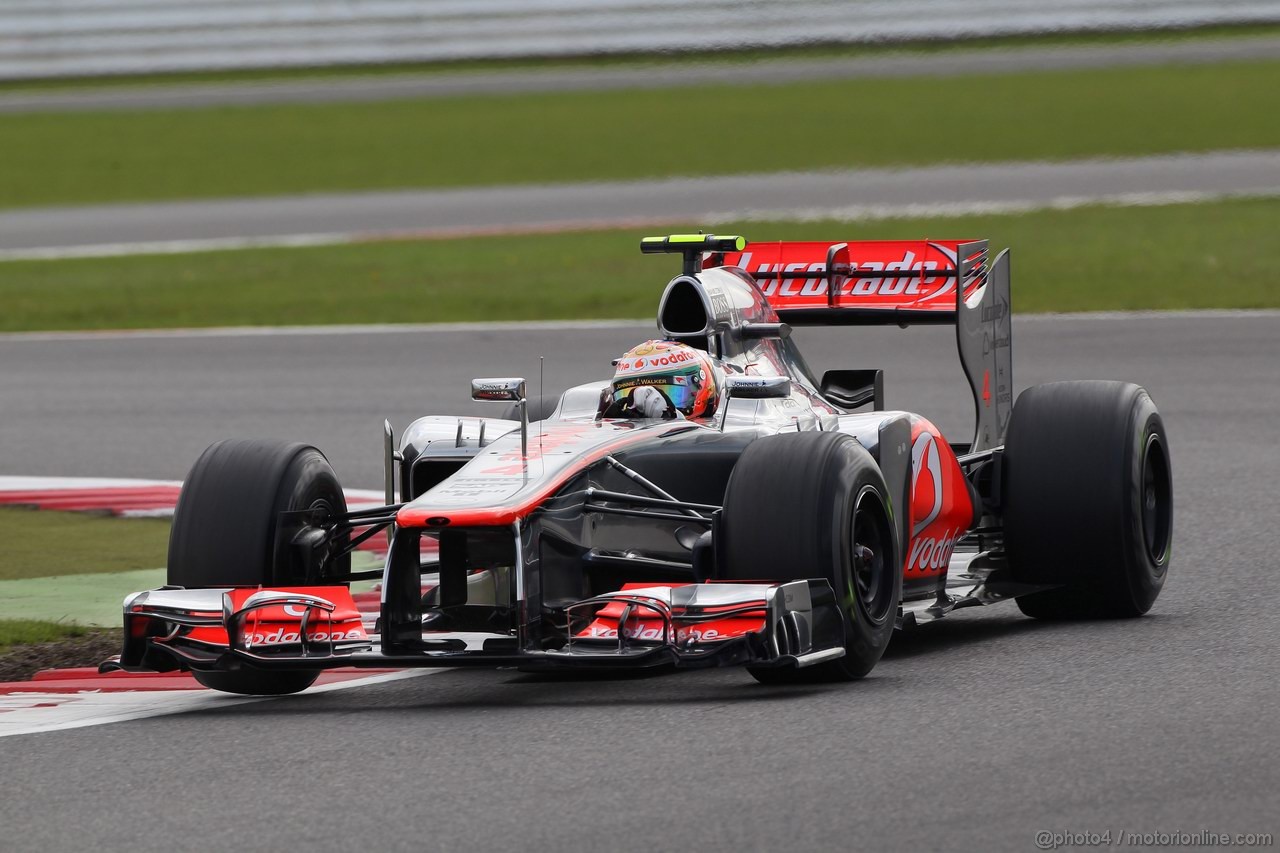 GP GRAN BRETAGNA, 07.07.2012- Prove Libere 3, Lewis Hamilton (GBR) McLaren Mercedes MP4-27 