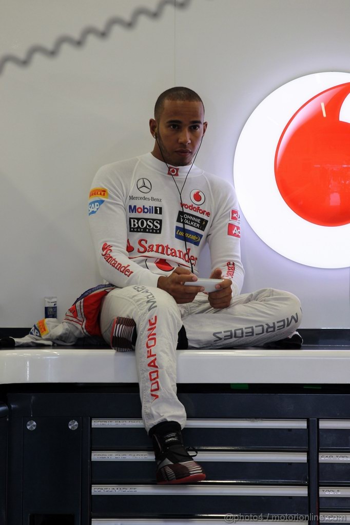 GP GRAN BRETAGNA, 06.07.2012- Prove Libere 2, Lewis Hamilton (GBR) McLaren Mercedes MP4-27 