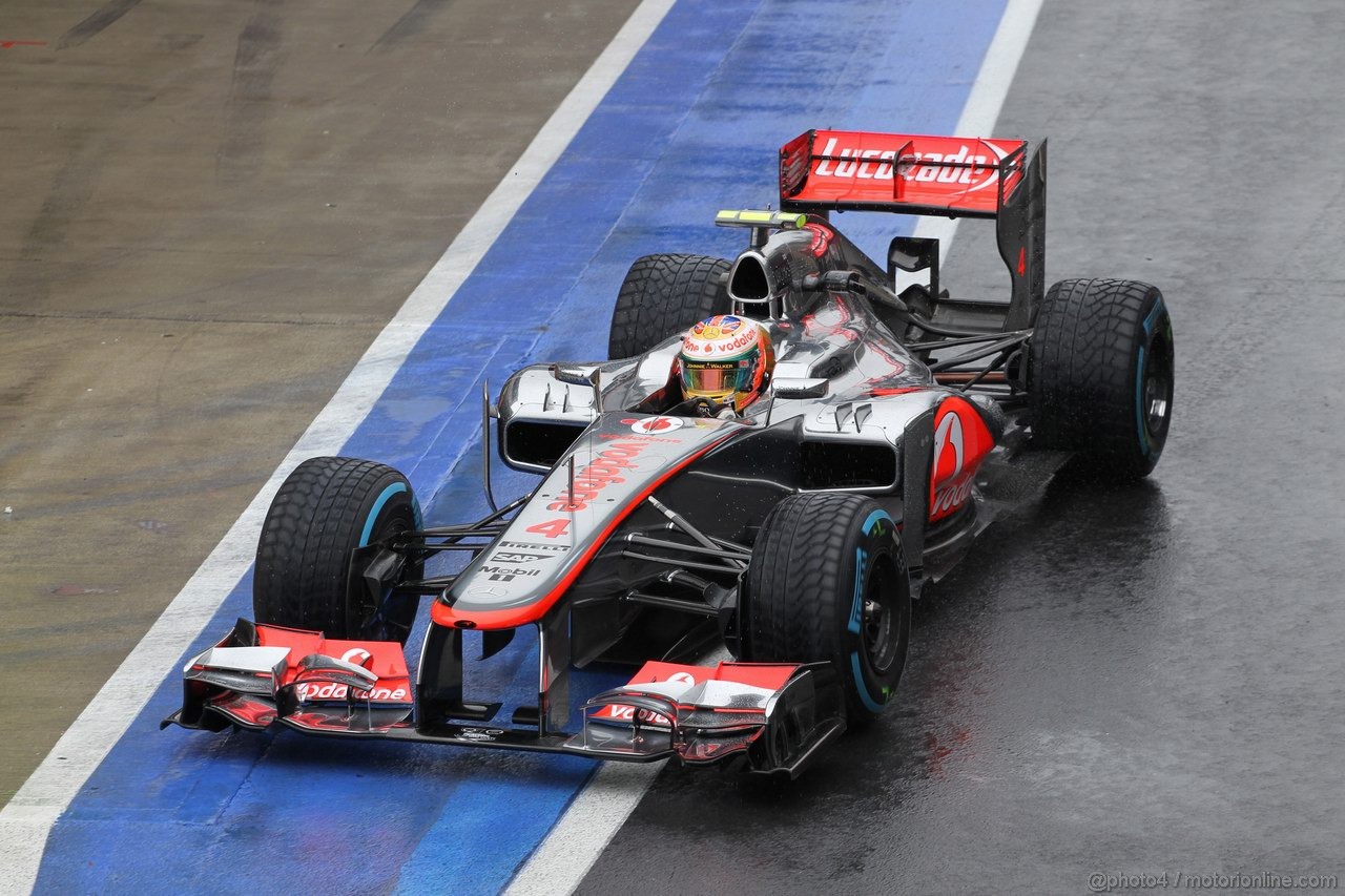GP GRAN BRETAGNA, 06.07.2012- Prove Libere 2, Lewis Hamilton (GBR) McLaren Mercedes MP4-27 