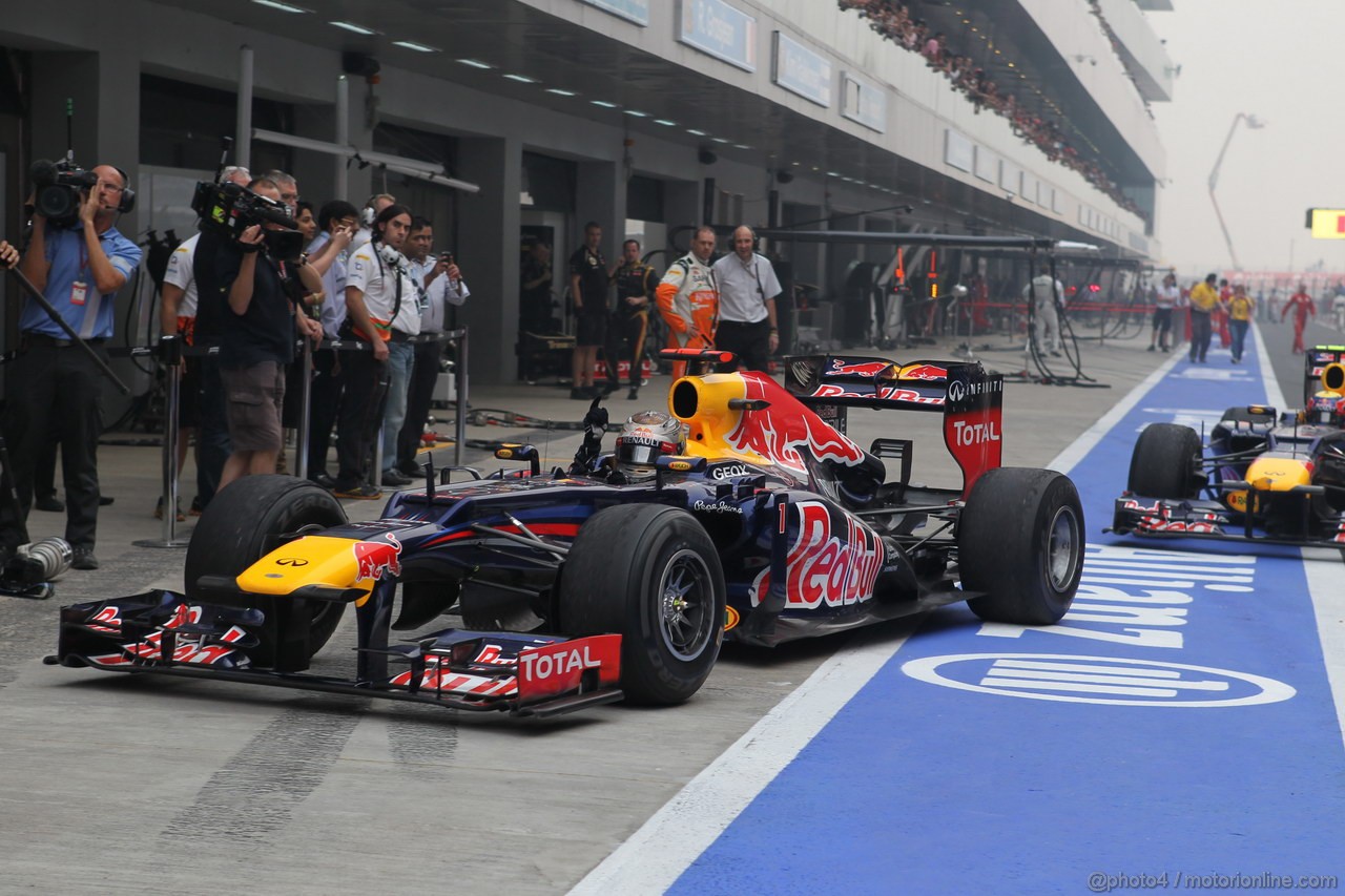 GP INDIA, 28.10.2012- Gara, Sebastian Vettel (GER) Red Bull Racing RB8 vincitore 