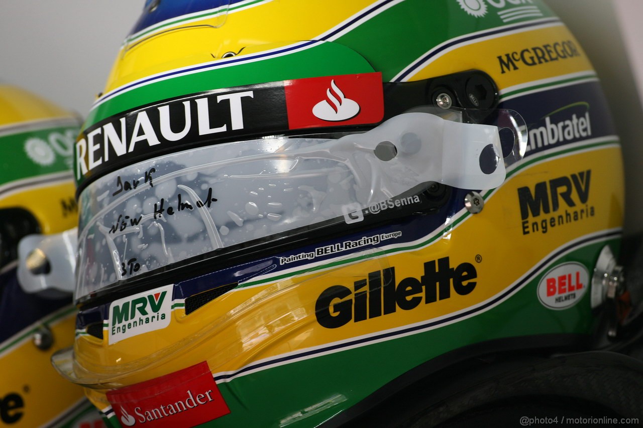 GP INDIA, 27.10.2012- Prove Libere 3, Bruno Senna (BRA) Williams F1 Team FW34' helmets