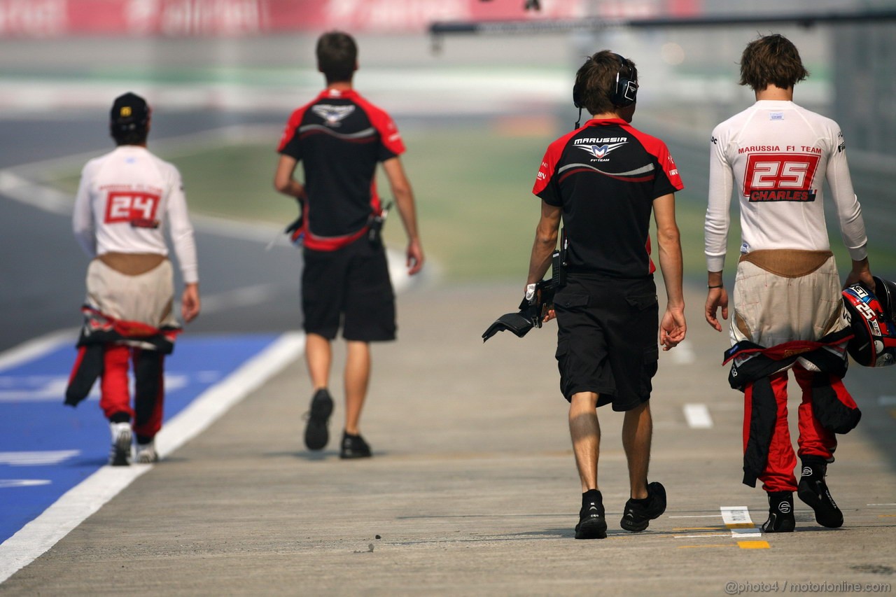 GP INDIA, 27.10.2012- Prove Libere 3, Timo Glock (GER) Marussia F1 Team MR01 e Charles Pic (FRA) Marussia F1 Team MR01 