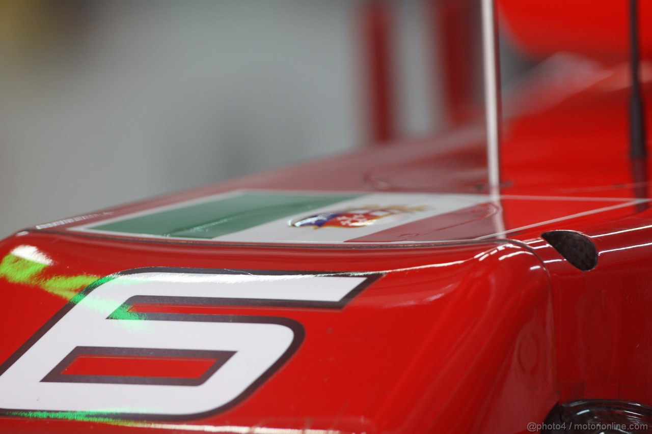 GP INDIA, 27.10.2012- Prove Libere 3, Italian navy flag on the Fernando Alonso (ESP) Ferrari F2012 car