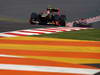 GP INDIA, 26.10.2012- Free Practice 1, Romain Grosjean (FRA) Lotus F1 Team E20 davanti a Daniel Ricciardo (AUS) Scuderia Toro Rosso STR7 