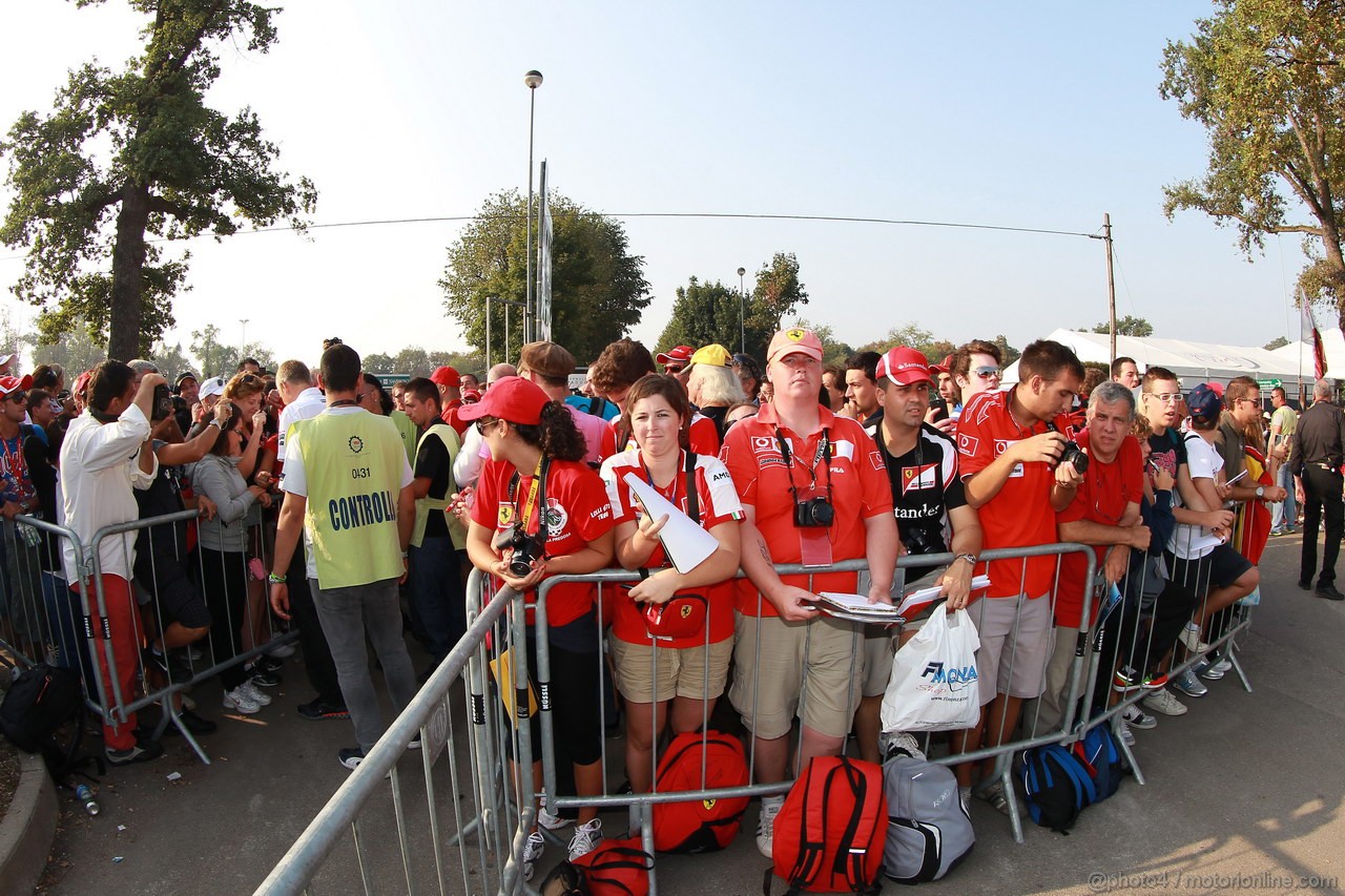 GP ITALIA, 09.09.2012- Fans