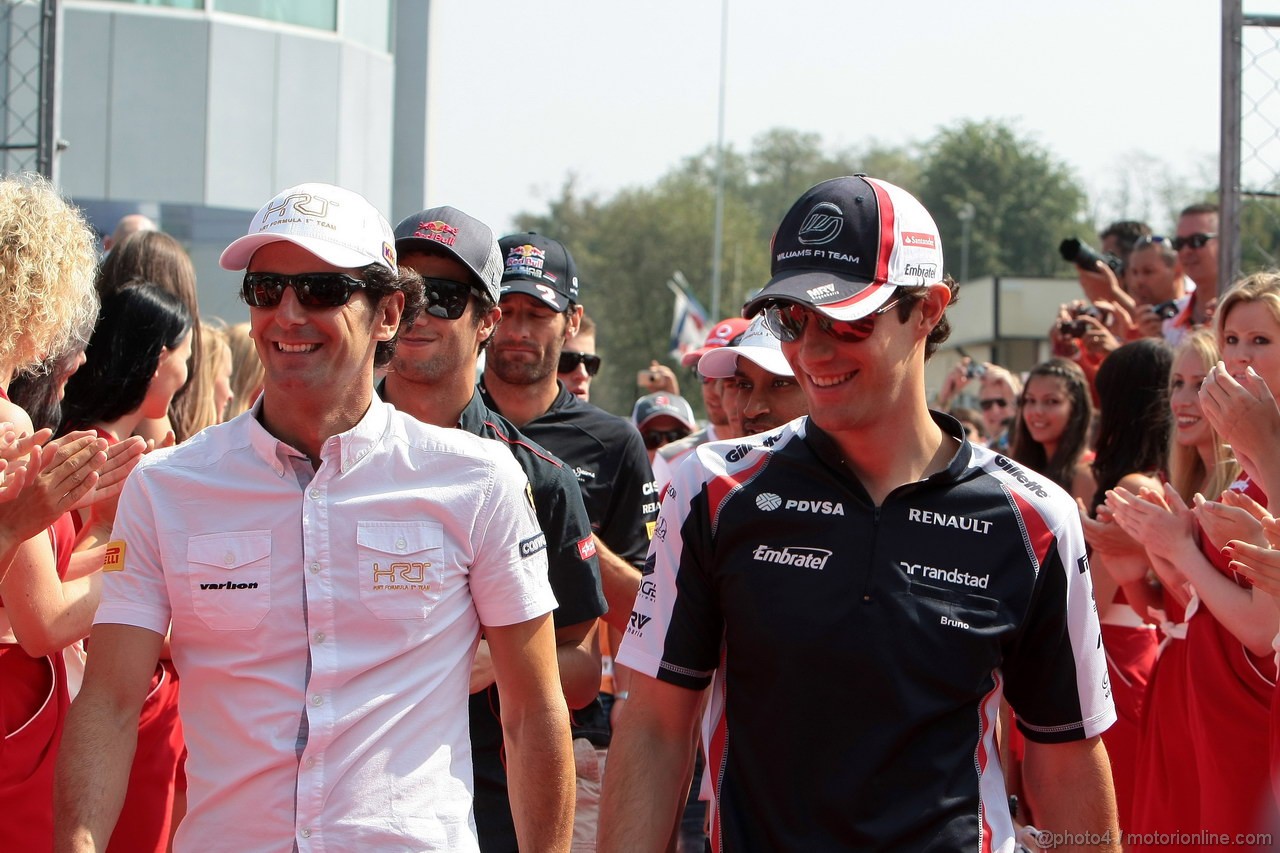 GP ITALIA, 09.09.2012- Pedro de la Rosa (ESP) HRT Formula 1 Team F112 e Bruno Senna (BRA) Williams F1 Team FW34 