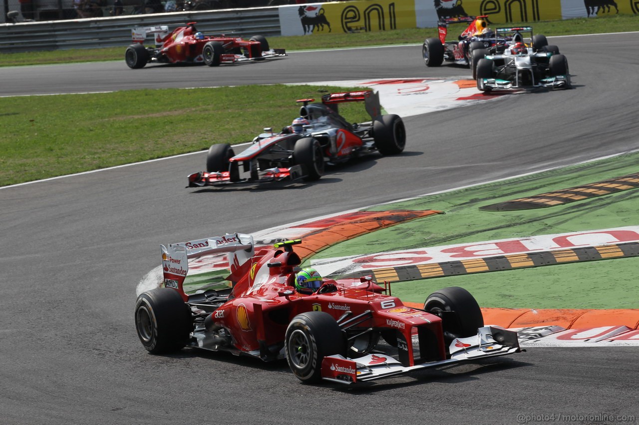 GP ITALIA, 09.09.2012- Gara,  Felipe Massa (BRA) Ferrari F2012 davanti a Jenson Button (GBR) McLaren Mercedes MP4-27 