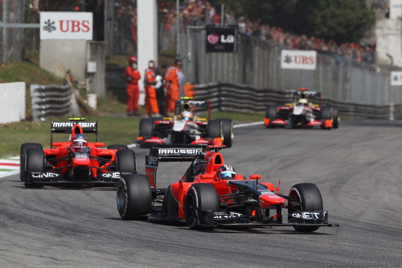 GP ITALIA, 09.09.2012- Gara,  Timo Glock (GER) Marussia F1 Team MR01 davanti a Charles Pic (FRA) Marussia F1 Team MR01 