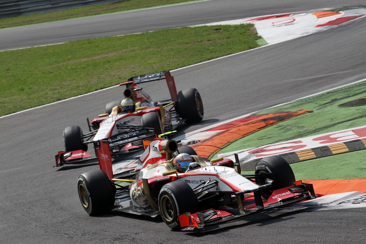 GP ITALIA, 09.09.2012- Gara,  Narain Karthikeyan (IND) HRT Formula 1 Team F112 davanti a Pedro de la Rosa (ESP) HRT Formula 1 Team F112 