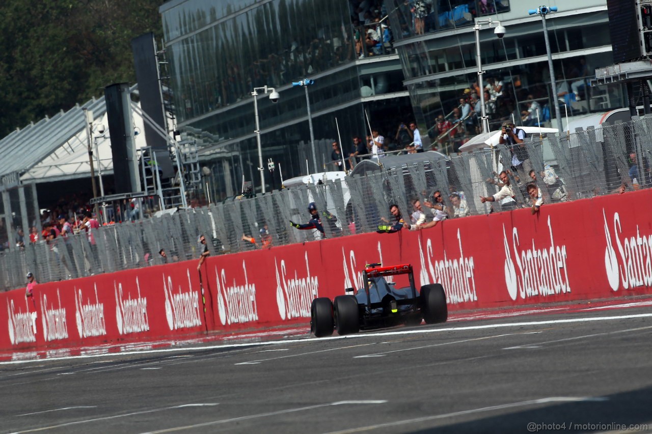 GP ITALIA, 09.09.2012- Gara, Lewis Hamilton (GBR) McLaren Mercedes MP4-27 vincitore 