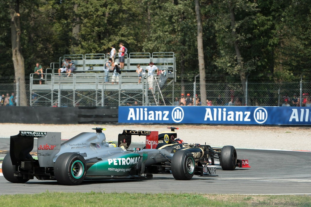 GP ITALIA, 09.09.2012- Gara, Nico Rosberg (GER) Mercedes AMG F1 W03 e Kimi Raikkonen (FIN) Lotus F1 Team E20 