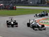 GP ITALIA, 09.09.2012- Gara,  Kimi Raikkonen (FIN) Lotus F1 Team E20 e Sergio Prez (MEX) Sauber F1 Team C31 