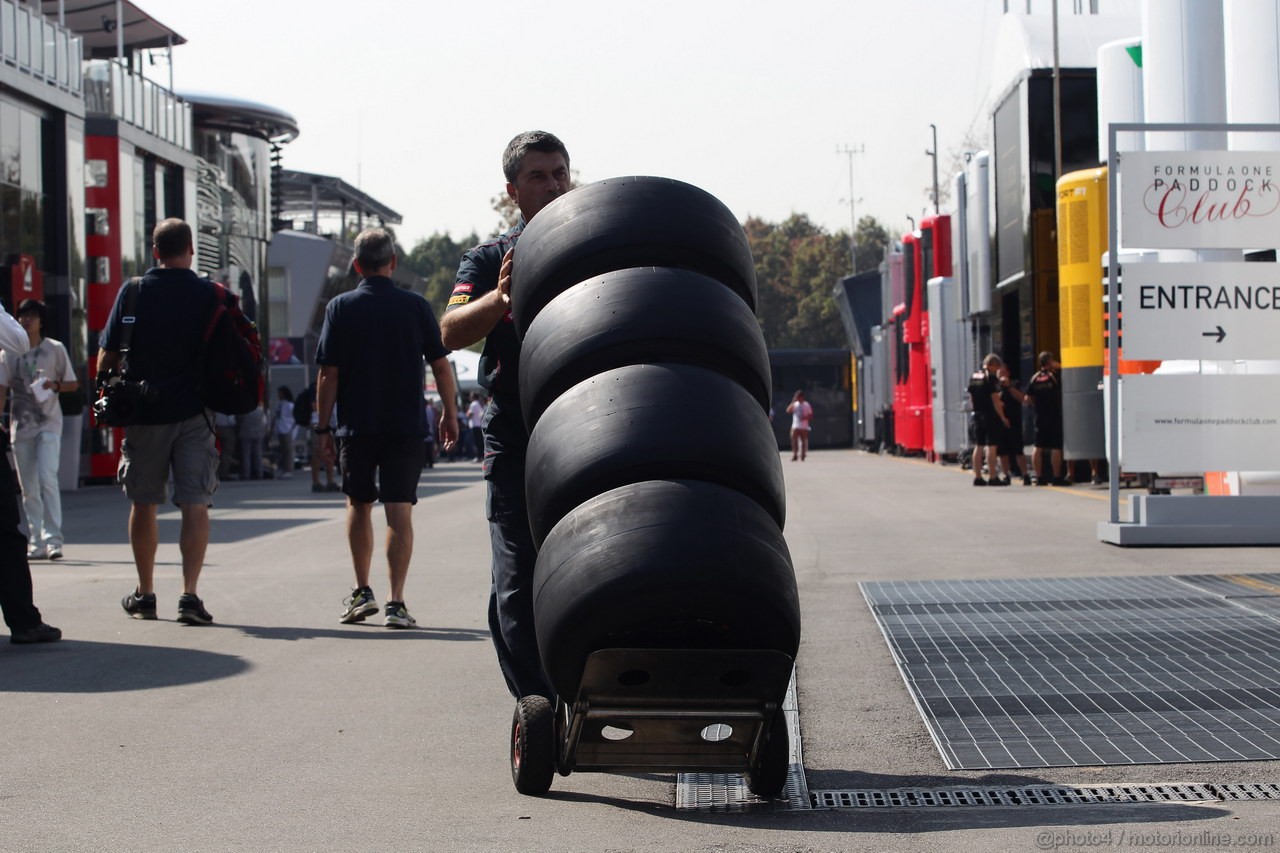 GP ITALIA, 06.09.2012- Pirelli Tyres 