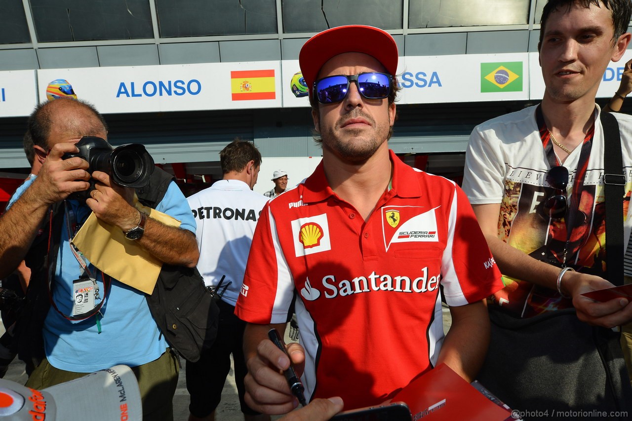 GP ITALIA, 06.09.2012- Autograph session, Fernando Alonso (ESP) Ferrari F2012 