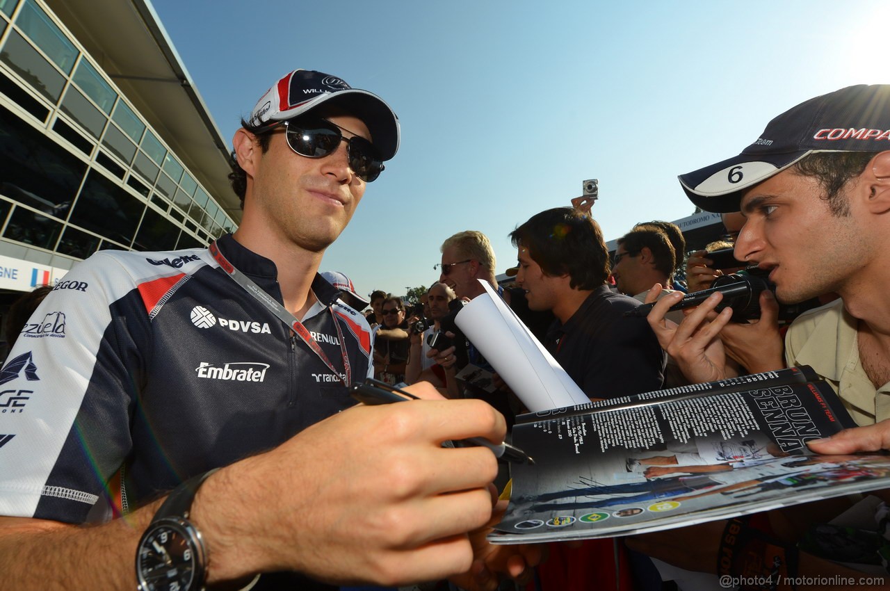 GP ITALIA, 06.09.2012- Autograph session, Bruno Senna (BRA) Williams F1 Team FW34 