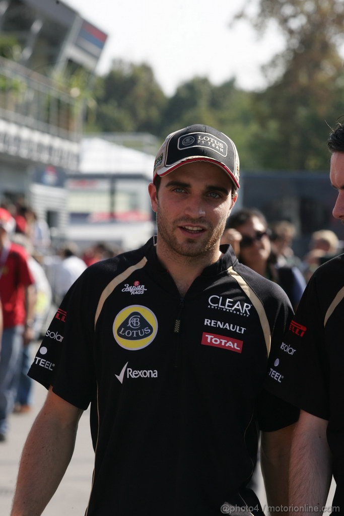 GP ITALIA, 06.09.2012- Autograph session, Jerome D'Ambrosio (BEL), Lotus F1 Team E20 
