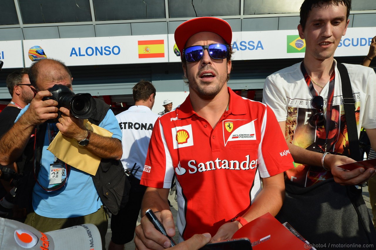 GP ITALIA, 06.09.2012- Autograph session, Fernando Alonso (ESP) Ferrari F2012 