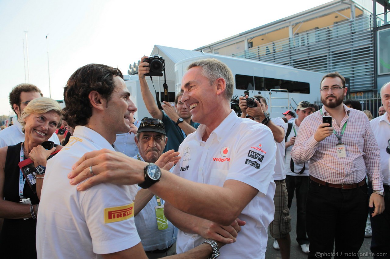 GP ITALIA, 08.09.2012- Pedro De La Rosa (ESP) HRT Formula 1 Team celebrates his 100th GP with Martin Whitmarsh (GBR), Chief Executive Officer Mclaren