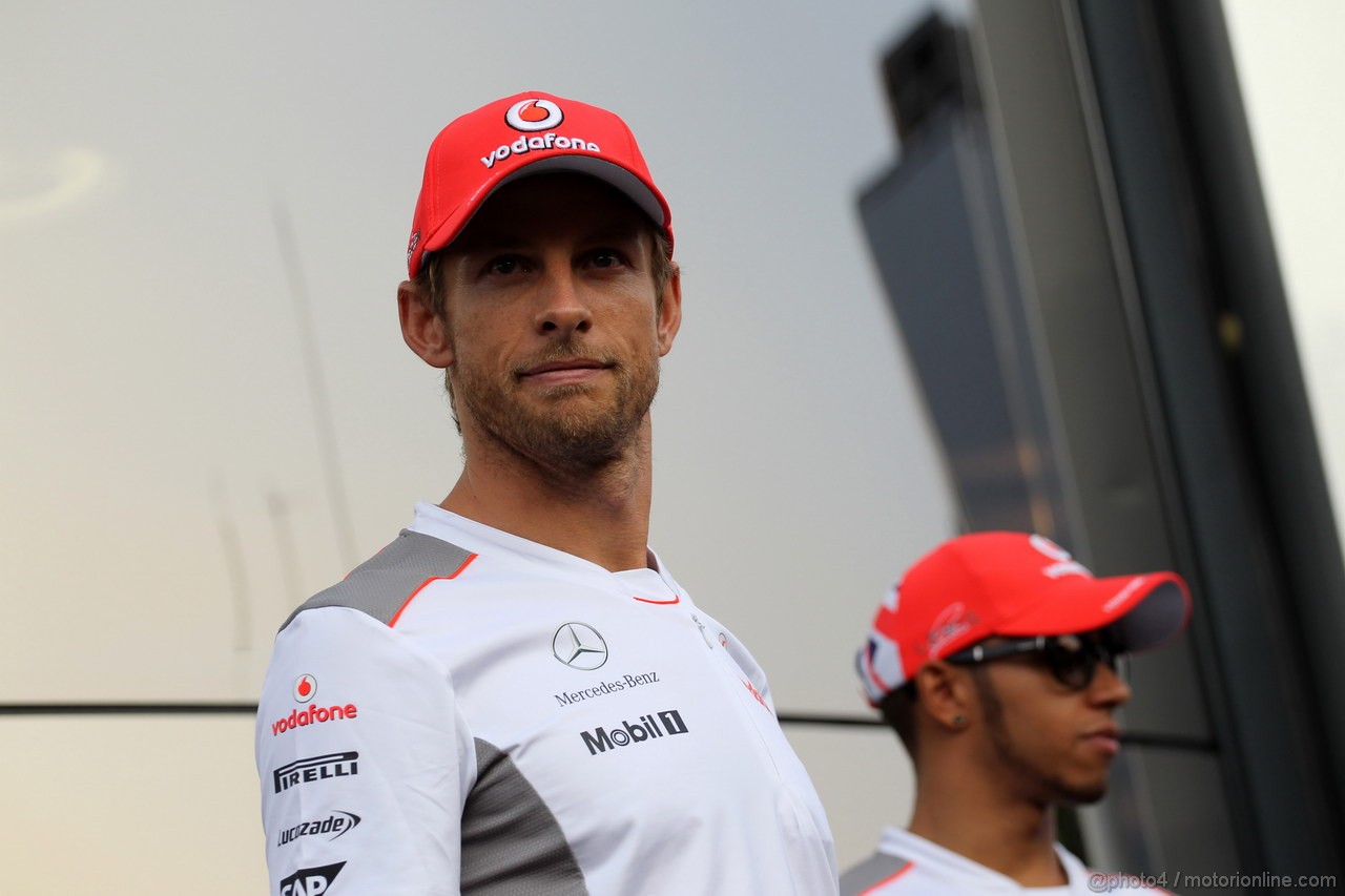 GP ITALIA, 07.09.2012- Jenson Button (GBR) McLaren Mercedes MP4-27 e Lewis Hamilton (GBR) McLaren Mercedes MP4-27 