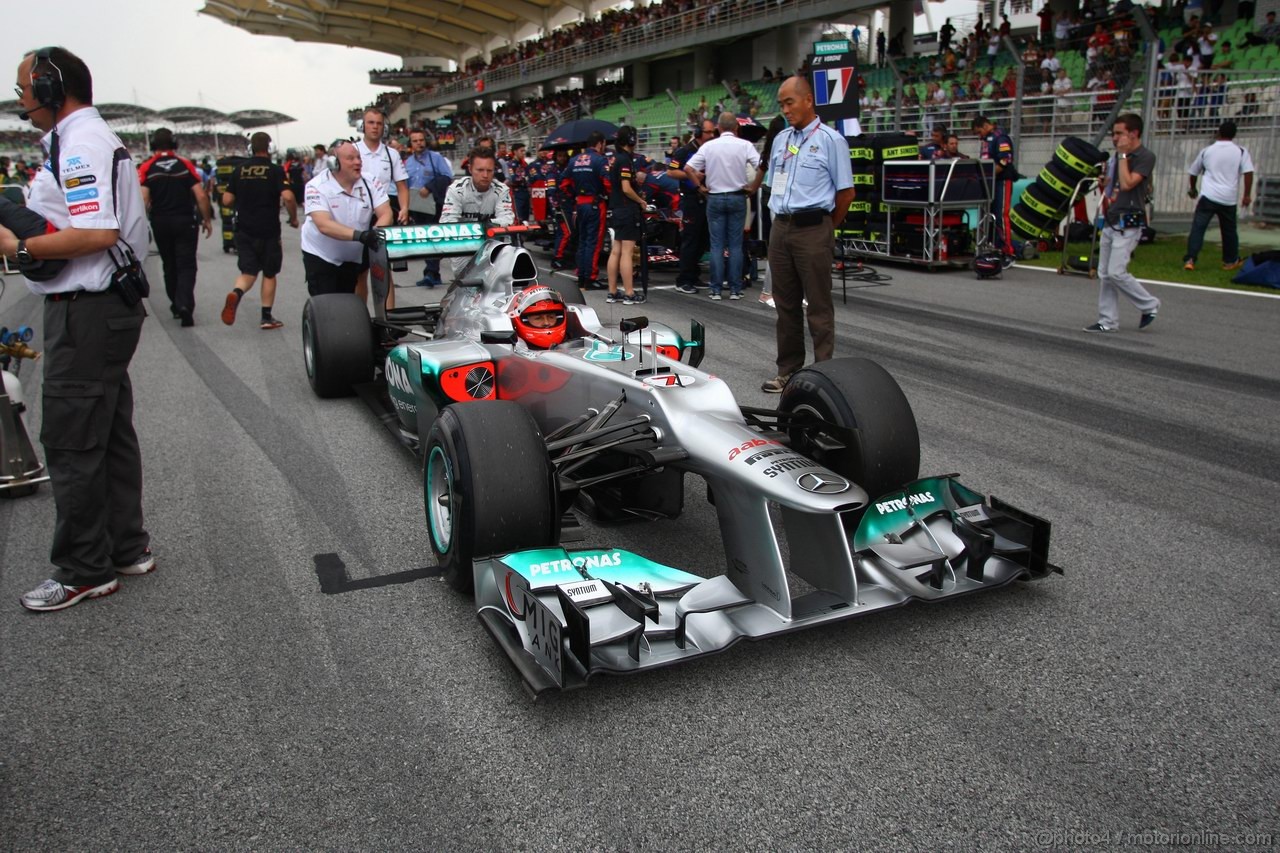 GP MALESIA, 25.03.2012- Gara, Michael Schumacher (GER) Mercedes AMG F1 W03 