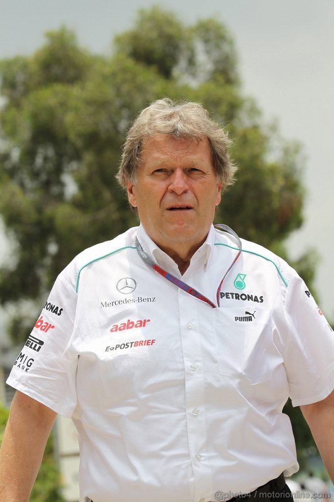 GP MALESIA, 25.03.2012- Norbert Haug (GER), Mercedes Motorsport chief  