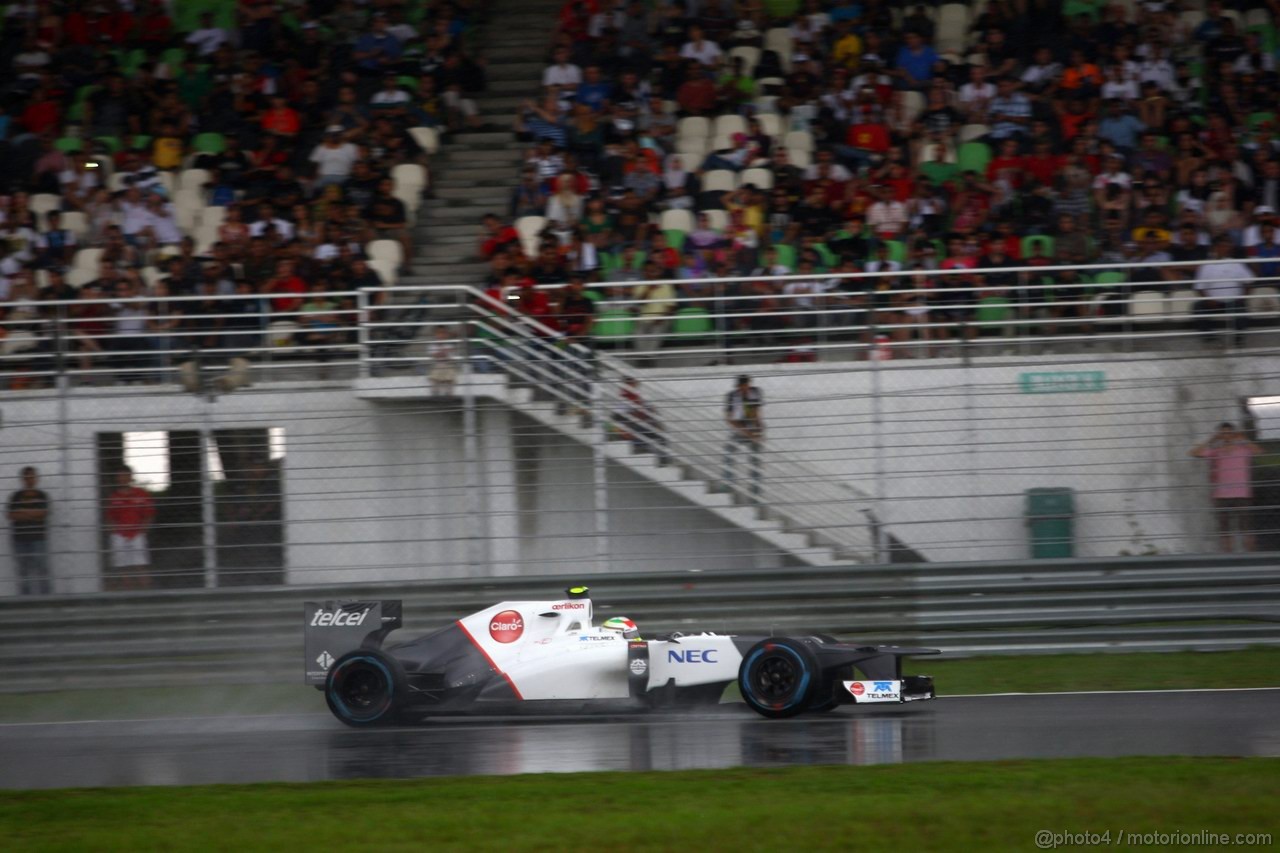 GP MALESIA, 25.03.2012- Gara, Sergio Pérez (MEX) Sauber F1 Team C31 