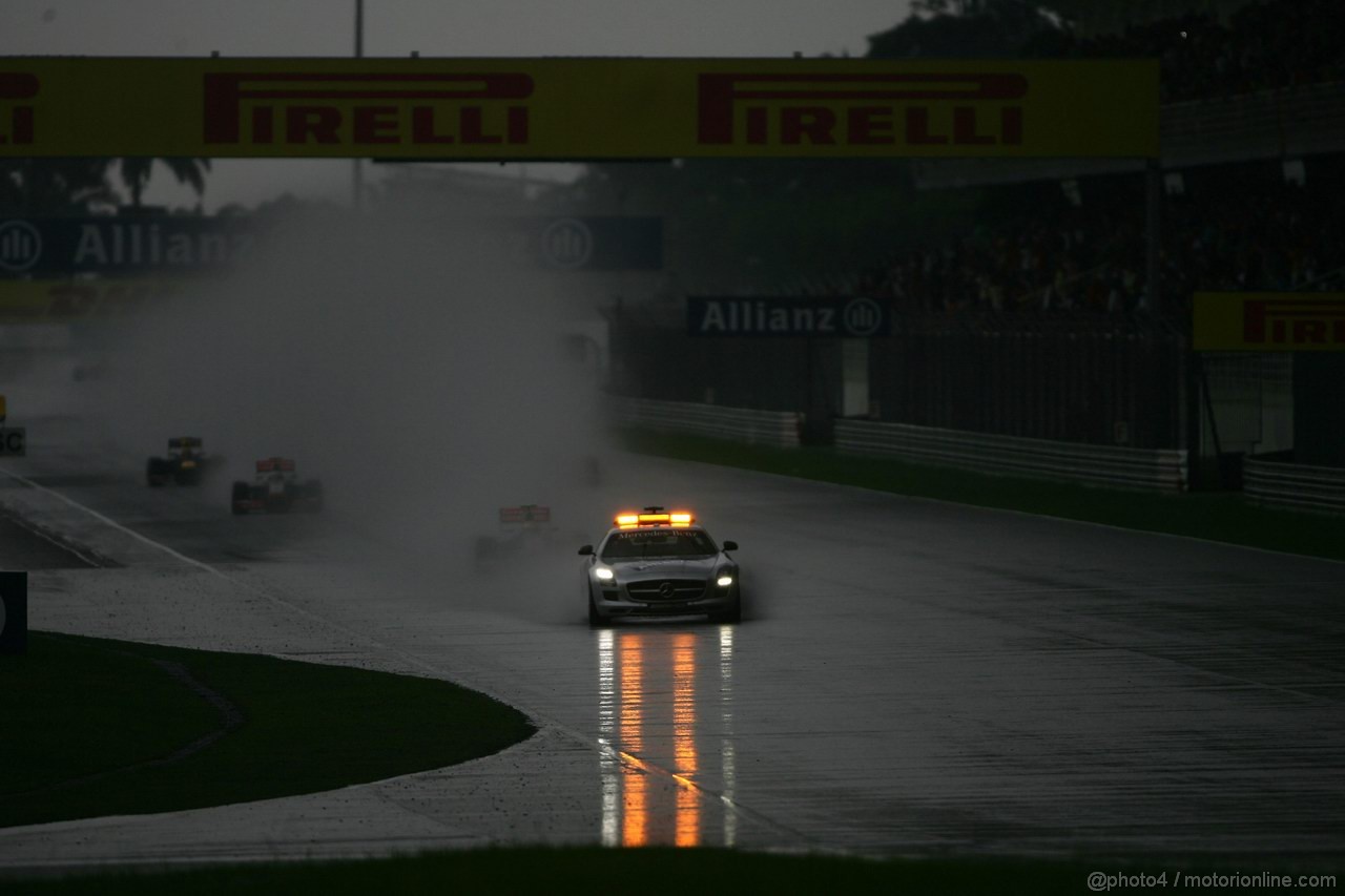GP MALESIA, 25.03.2012- Gara, The Safety car on the track
