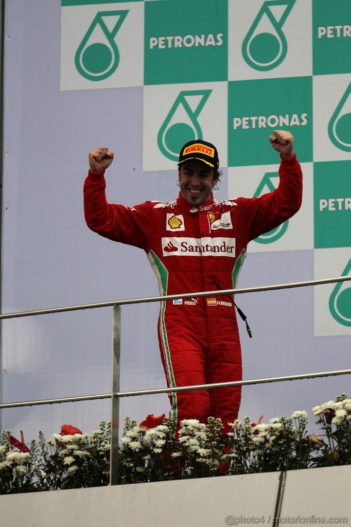 GP MALESIA, 25.03.2012- Gara, Fernando Alonso (ESP) Ferrari F2012 vincitore 