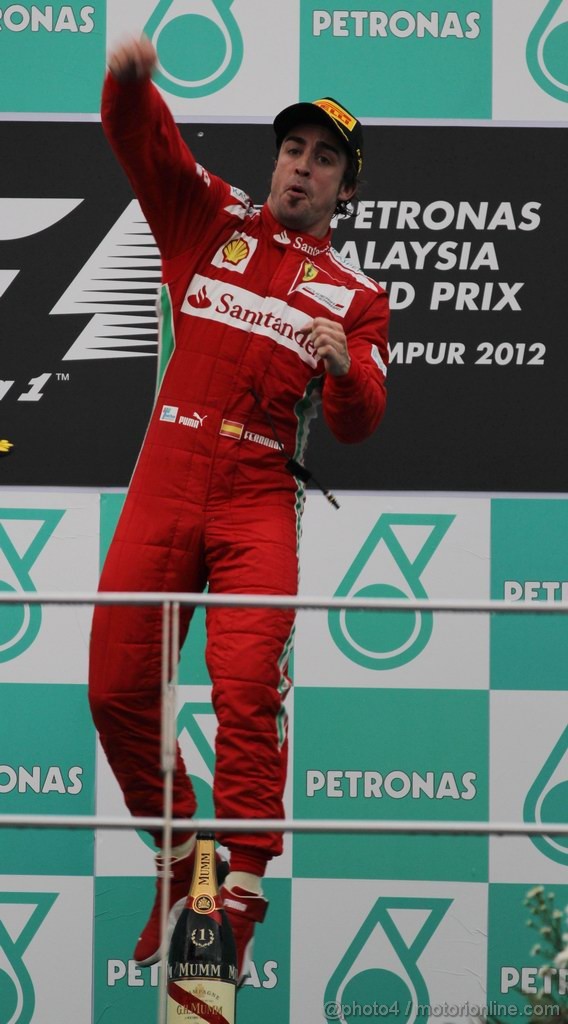GP MALESIA, 25.03.2012- Gara, Fernando Alonso (ESP) Ferrari F2012 vincitore