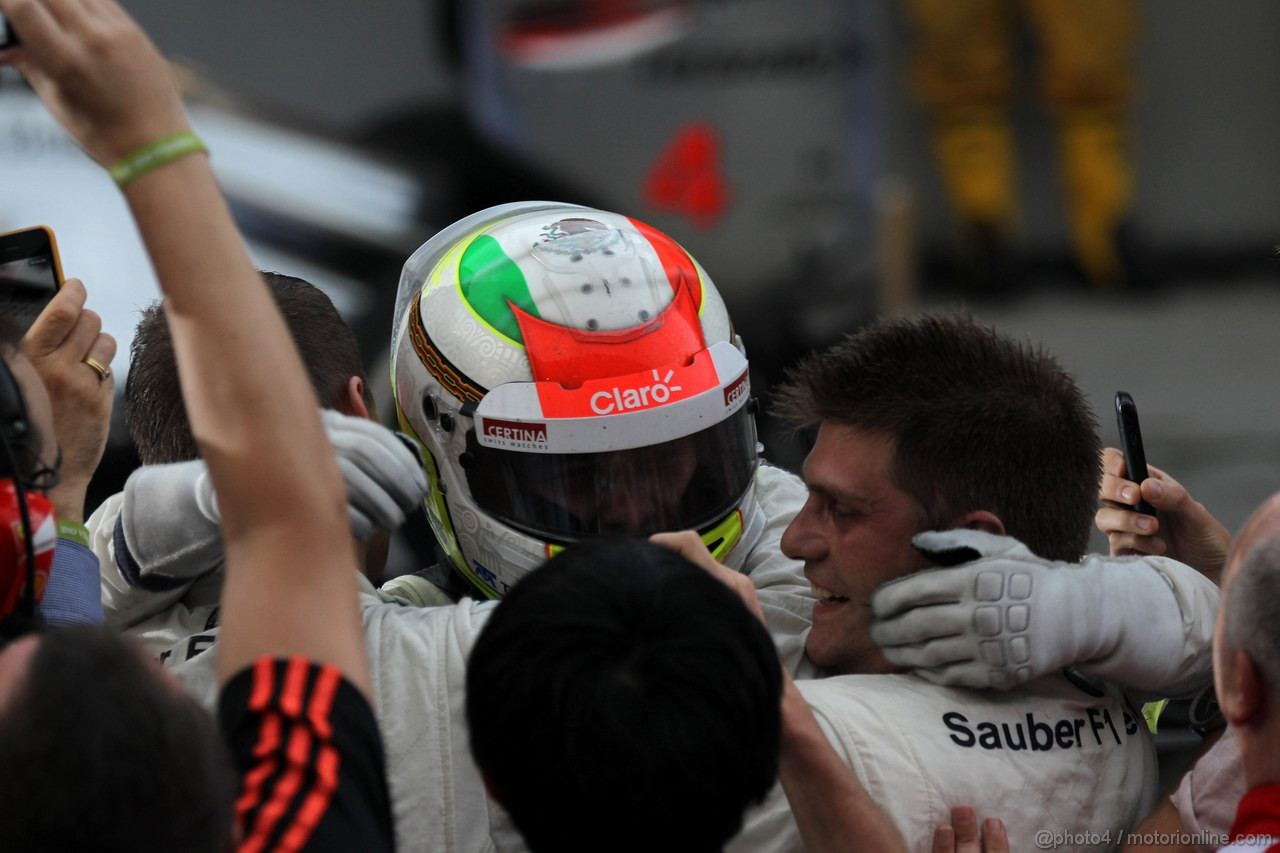 GP MALESIA, 25.03.2012- Gara, Sergio Pérez (MEX) Sauber F1 Team C31 secondo 