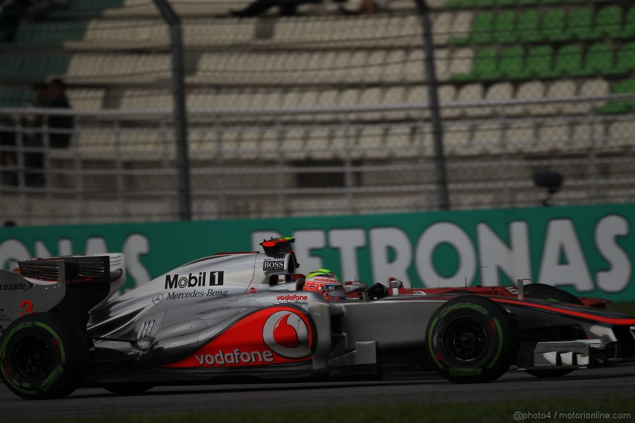 GP MALESIA, 25.03.2012- Gara, Jenson Button (GBR) McLaren Mercedes MP4-27 e Felipe Massa (BRA) Ferrari F2012 
