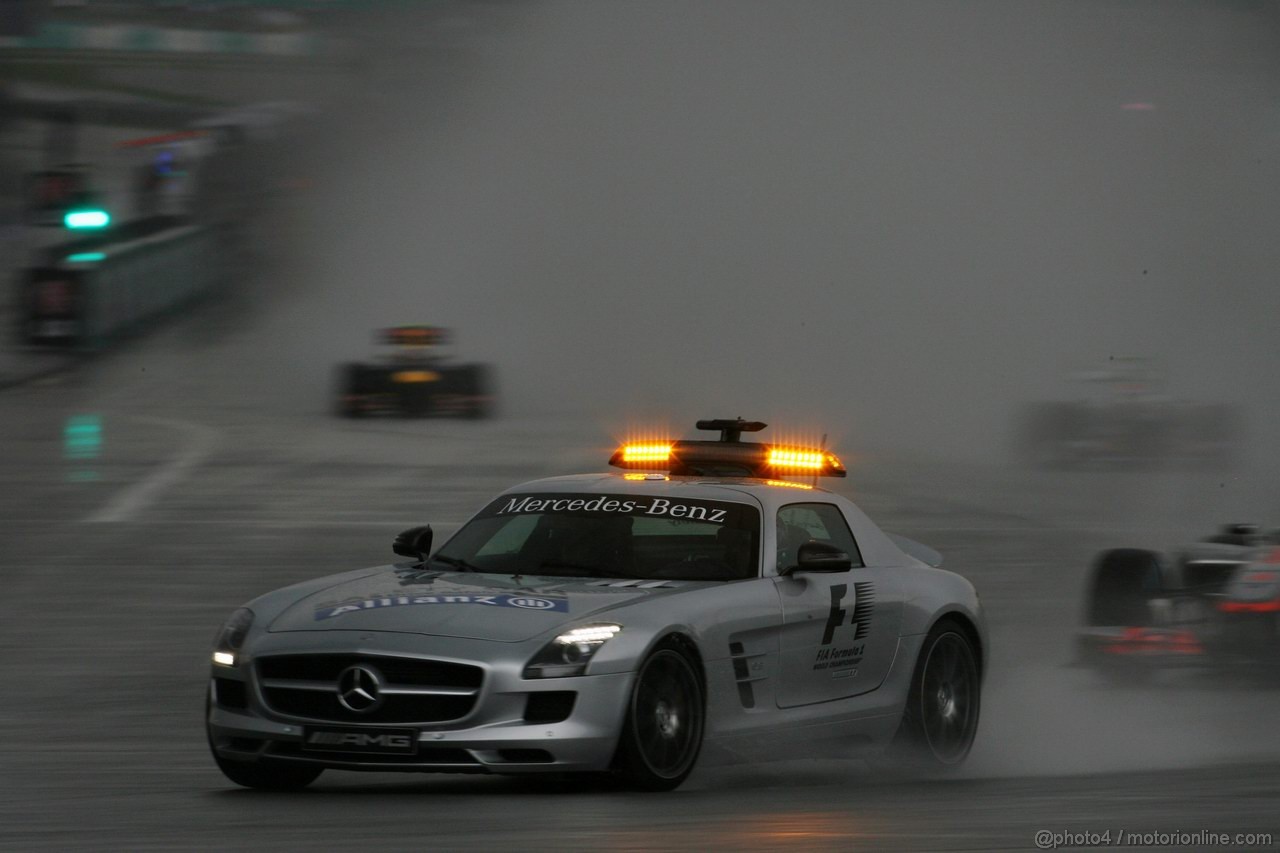 GP MALESIA, 25.03.2012- Gara, Safety car 