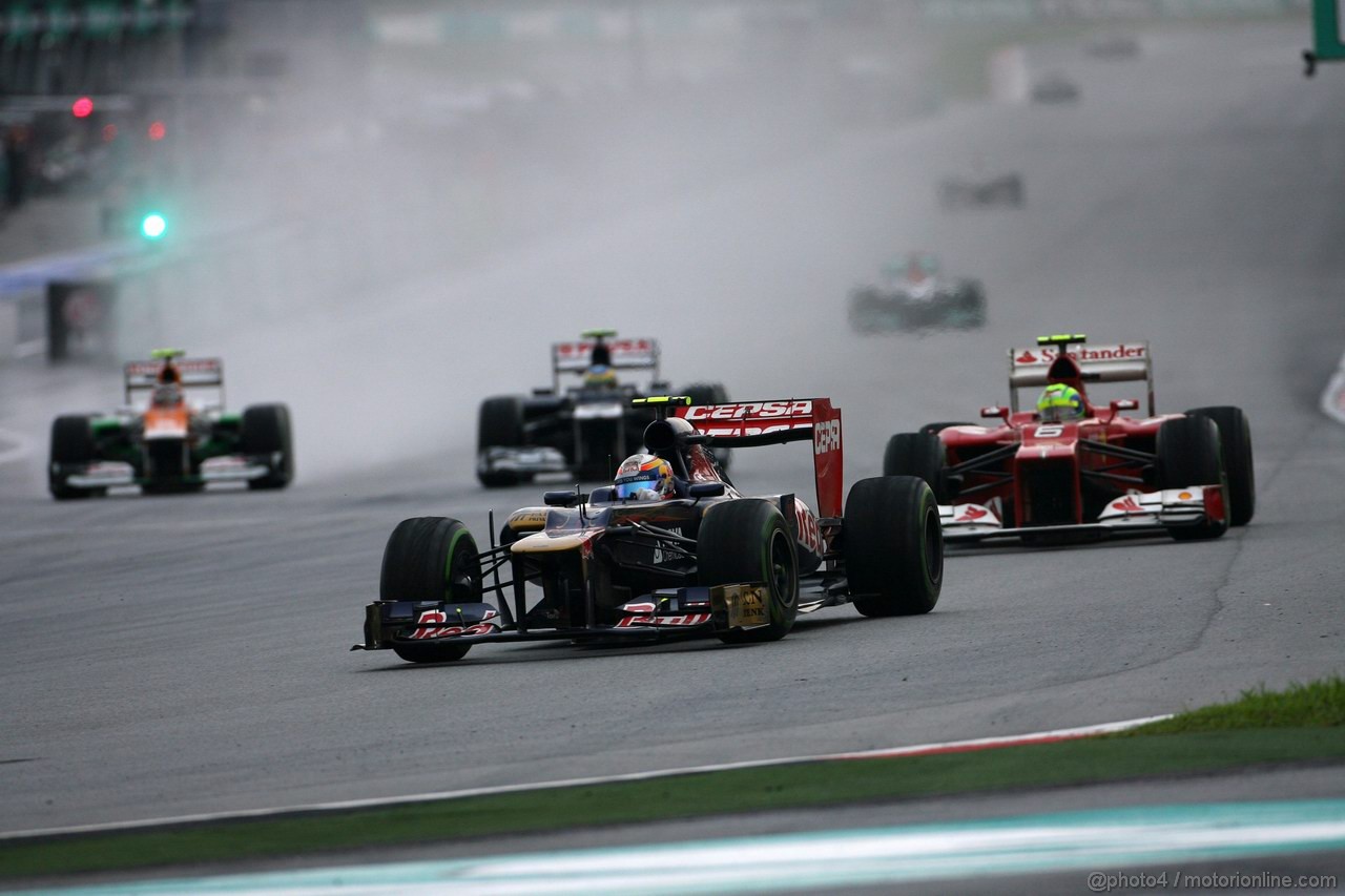 GP MALESIA, 25.03.2012- Gara, Jean-Eric Vergne (FRA) Scuderia Toro Rosso STR7 
