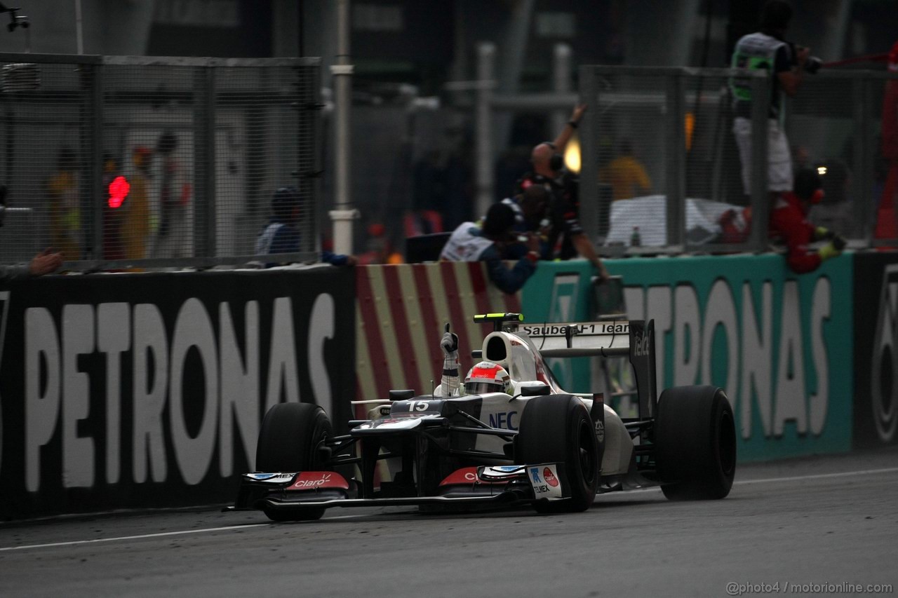 GP MALESIA, 25.03.2012- Gara, secondo, Sergio Pérez (MEX) Sauber F1 Team C31 