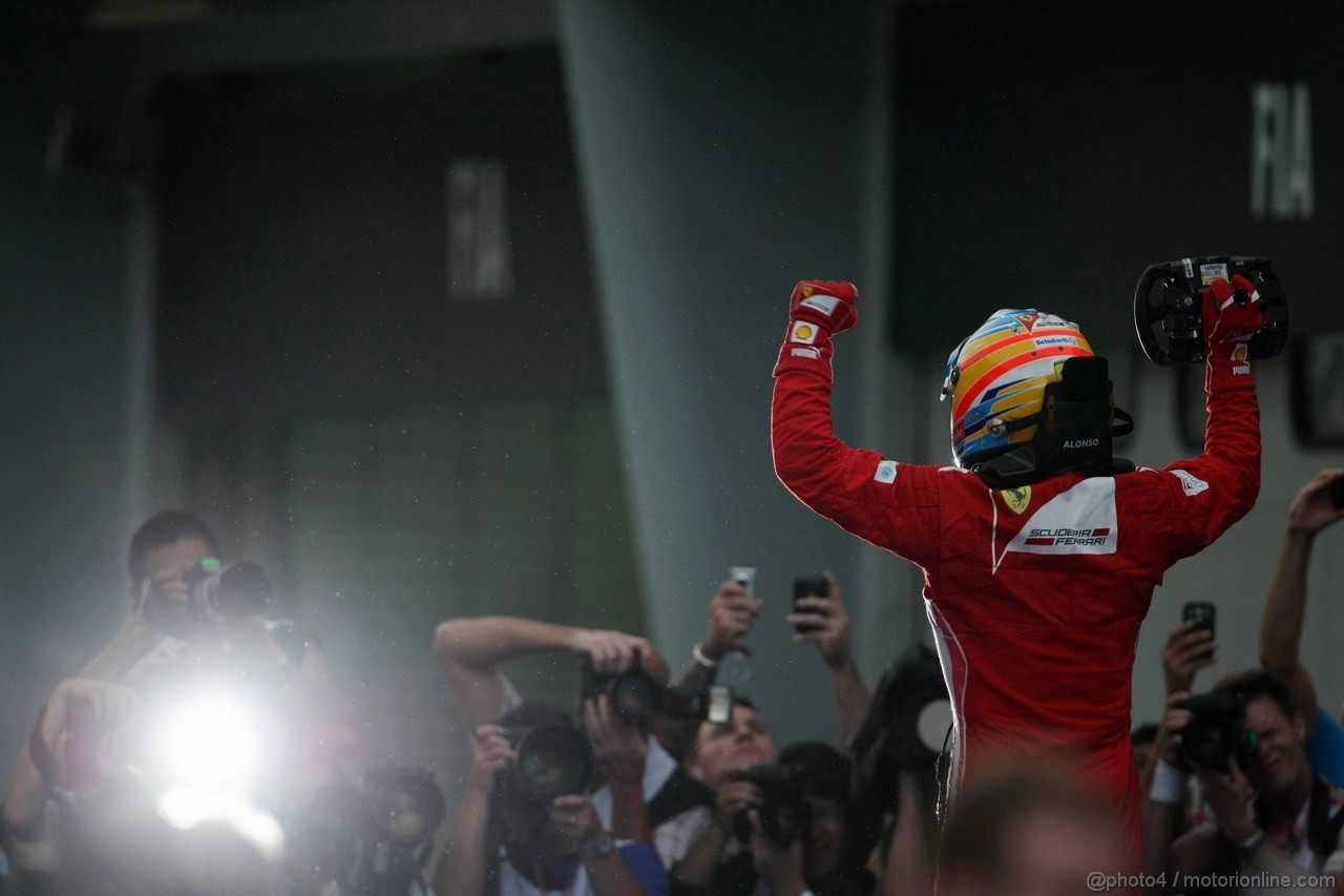 GP MALESIA, 25.03.2012- Gara, Fernando Alonso (ESP) Ferrari F2012 vincitore 