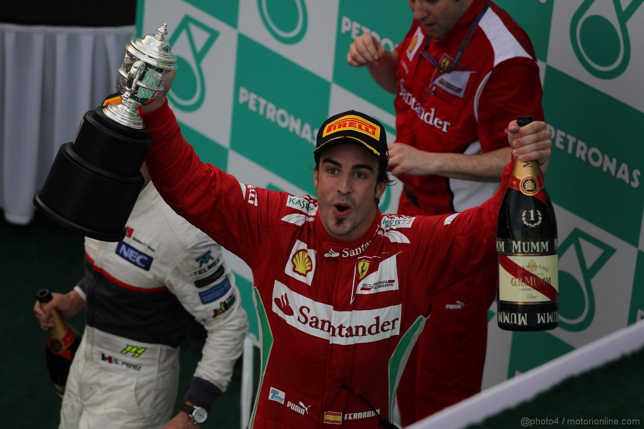 GP MALESIA, 25.03.2012- Gara, Fernando Alonso (ESP) Ferrari F2012 vincitore 