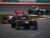GP MALESIA, 25.03.2012- Gara, Daniel Ricciardo (AUS) Scuderia Toro Rosso STR7 davanti a Jenson Button (GBR) McLaren Mercedes MP4-27 