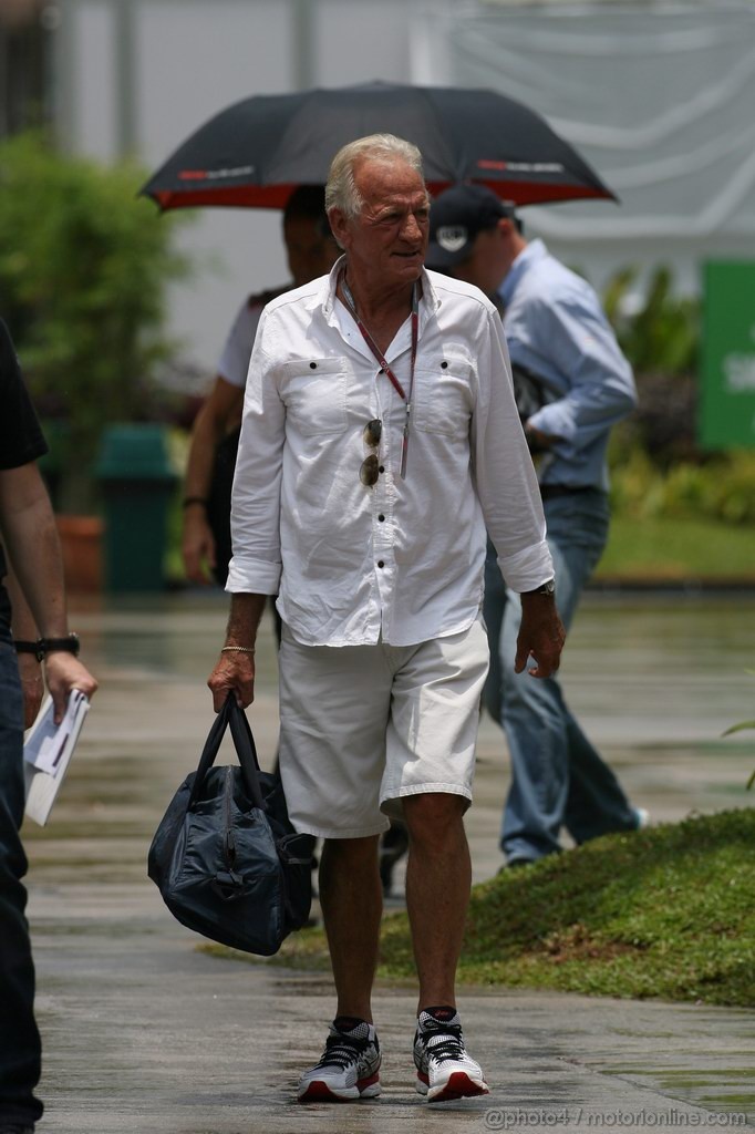 GP MALESIA, 22.03.2012- John Button (GBR), father of Jenson Button (GBR) 