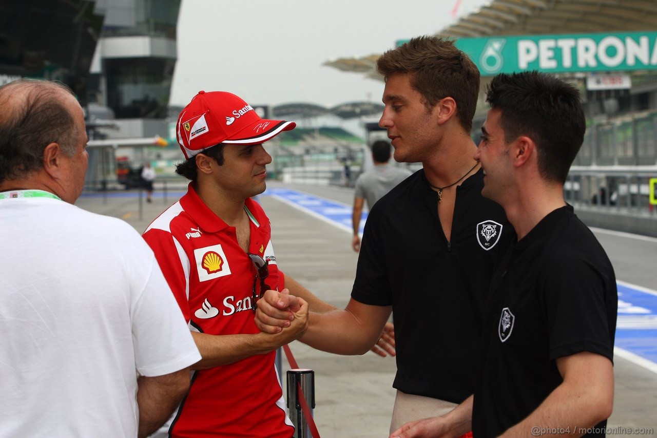 GP MALESIA, 22.03.2012- Felipe Massa (BRA) Ferrari F2012 e Stefano Coletti (MON), Scuderia Coloni e Fabio Onidi (ITA), Scuderia Coloni, GP2 Drivers