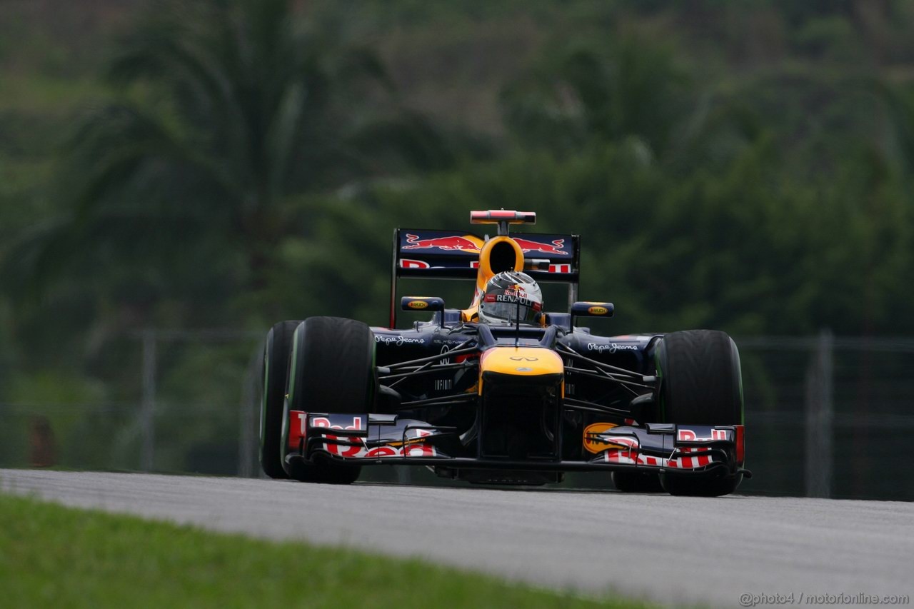 GP MALESIA, 24.03.2012- Prove Libere 3, Sabato, Sebastian Vettel (GER) Red Bull Racing RB8 
